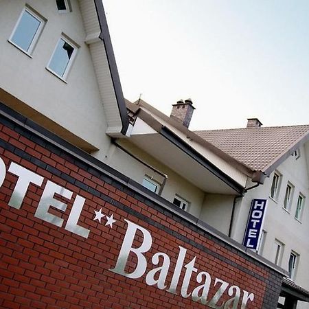 Hotel Baltazar Pułtusk Ngoại thất bức ảnh