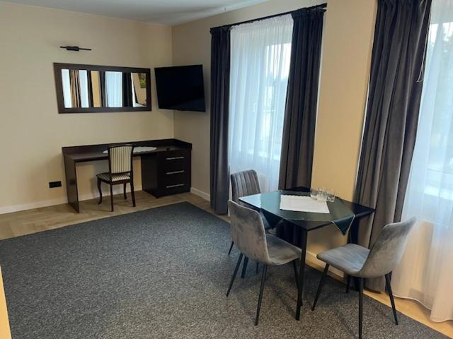 Hotel Baltazar Pułtusk Ngoại thất bức ảnh